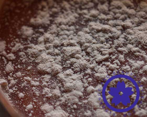 this is what the Coty Airspun powder looks close up.