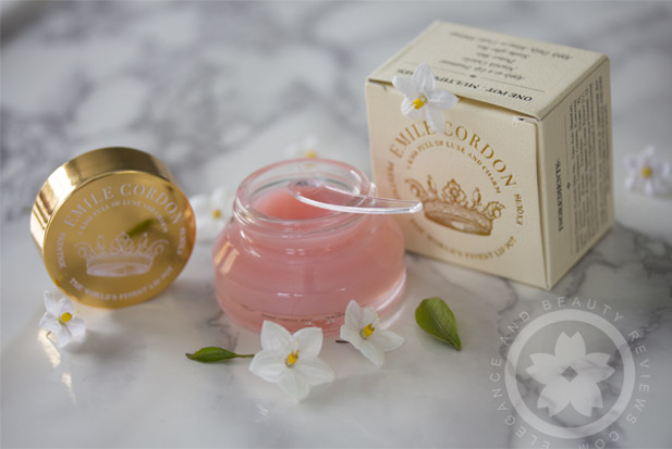 Emile Cordon Cashmere-On Lip Pot Review Emile Cordon Cashmere-On Lip Pot Review