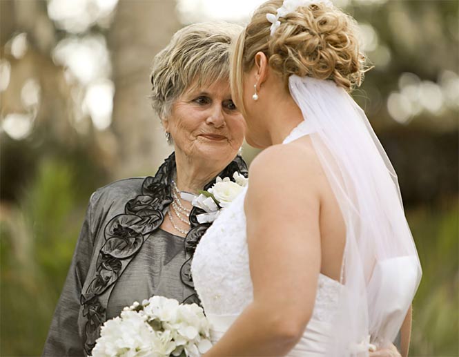 signs your mother in law doesn't like you